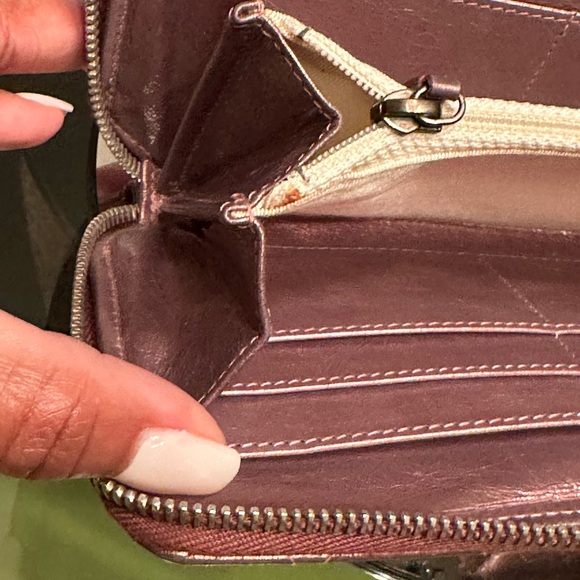 Authentic Chanel Matelasse Long Wallet Round zipper Leather purple. - Picture 9 of 17